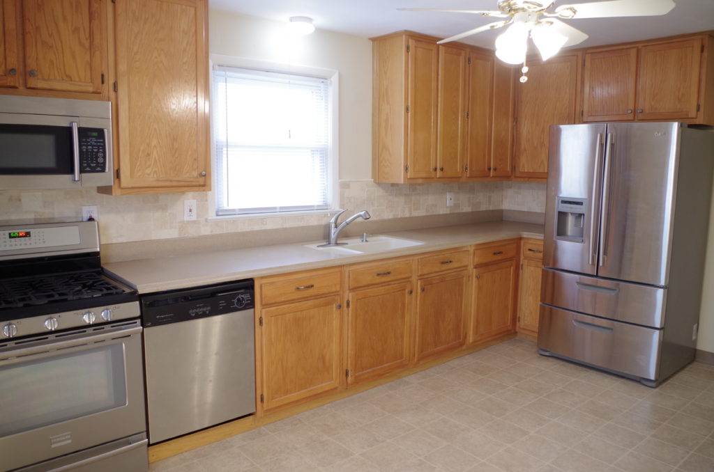 Our Finished Used Craigslist Kitchen.